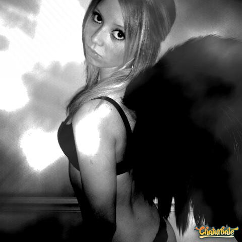 Cockyangel с сайта chaturbate.com