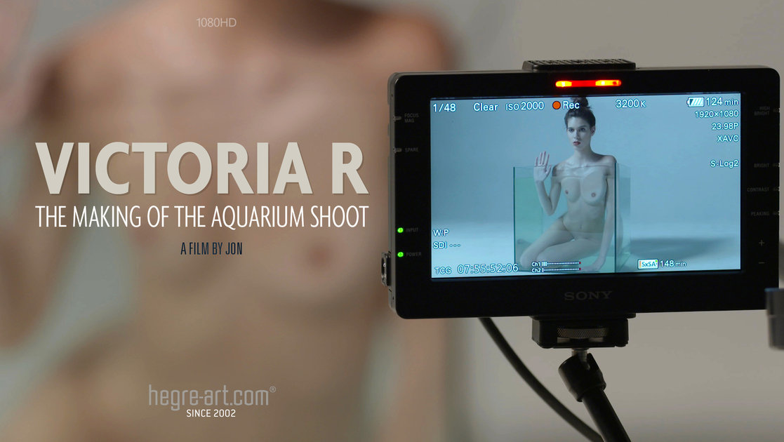 2014-04-01 Victoria - The Making Of The Aquarium Shoot